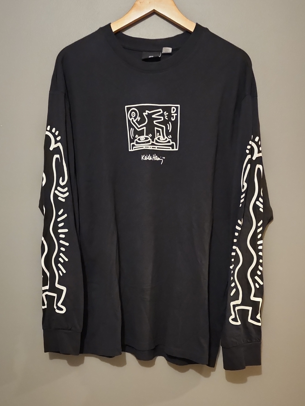 H&M Black Long-Sleeve Graphic Tee with White Keith Haring Artwork, 100% Cotton